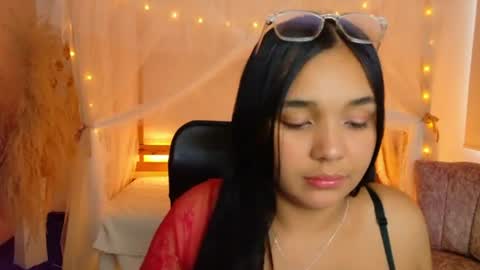 Snapshot of loreaniss chatting on 07-11-26, 07:27 loreanis online show from 07-11-26, 07:27