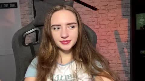 Molly online show from 10-22-25, 06:35
