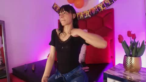 LORELI online show from 10-13-25, 03:17