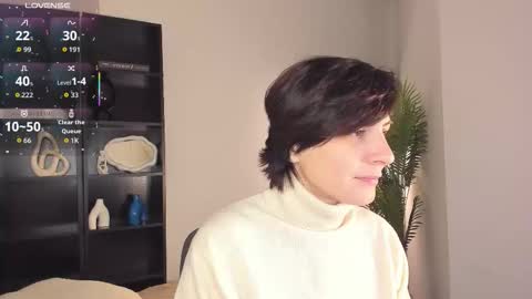 Loren online show from 01-08-26, 07:54