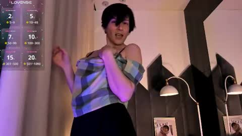 Loren online show from 07-27-26, 02:24