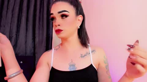 Snapshot of lorena_capelli_ chatting on 10-23-25, 03:17 lesly lorena online show from 10-23-25, 03:17