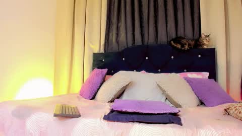 Snapshot of lorena_capelli_ chatting on 12-05-25, 04:21 lesly lorena online show from 12-05-25, 04:21