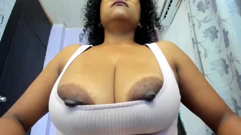 Lorena Parlove online show from 03-26-26, 12:22