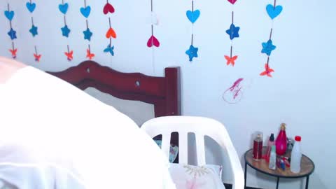 Lorena Capelli online show from 04-16-26, 09:37