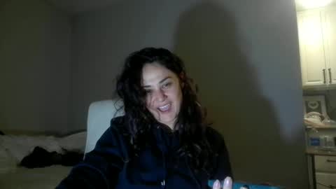 lorenlovely online show from 09-27-25, 04:06