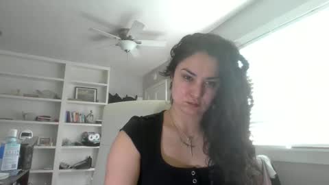 lorenlovely online show from 11-24-25, 06:18