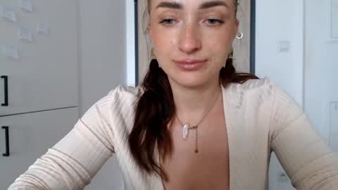 Snapshot of lorenneinspiring chatting on 07-03-26, 02:23 LorenneInspiring online show from 07-03-26, 02:23
