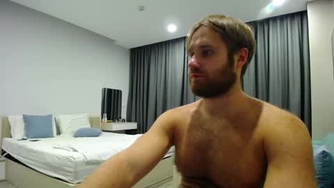 Snapshot of lorenzolux chatting on 05-29-26, 06:28 Lorenz online show from 05-29-26, 06:28