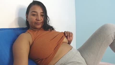 Loretta Gmez online show from 04-24-26, 10:01