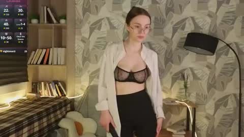Snapshot of lorettedarsi chatting on 05-07-26, 01:11 lorettedarsi online show from 05-07-26, 01:11