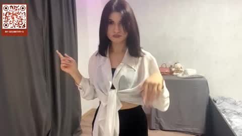 Snapshot of lorettedekay chatting on 10-15-25, 01:11 Kate online show from 10-15-25, 01:11