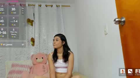 Snapshot of lori_evans1 chatting on 05-07-26, 12:16 Lori Evans online show from 05-07-26, 12:16
