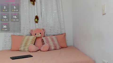 Snapshot of lori_evans1 chatting on 05-27-26, 12:07 Lori Evans online show from 05-27-26, 12:07