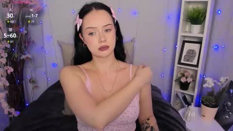 Lori online show from 02-26-26, 03:16