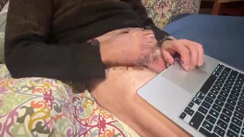 Lorian7 online show from 11-17-25, 04:18