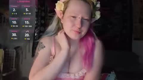 Lori Critter online show from 04-19-26, 10:14