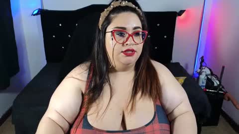 Snapshot of loriscohen3 chatting on 12-31-24, 07:20 loriscohen3 online show from 12-31-24, 07:20