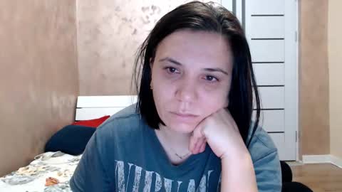 LorraGrey online show from 01-13-26, 04:29