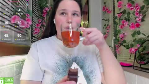 Alisa   My darlings online show from 05-12-26, 09:01