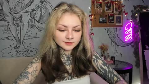 Snapshot of lostallice chatting on 12-29-24, 02:17 lostallice online show from 12-29-24, 02:17