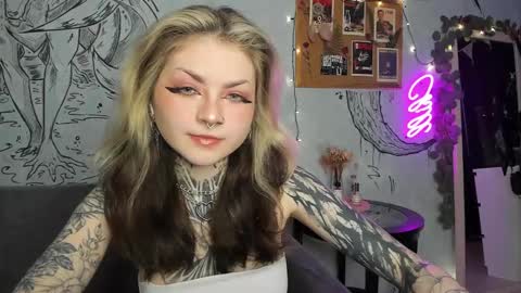 Snapshot of lostallice chatting on 01-12-25, 06:06 lostallice online show from 01-12-25, 06:06