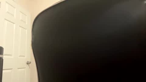 Snapshot of lostem7 chatting on 01-06-25, 04:36 lostem7 online show from 01-06-25, 04:36