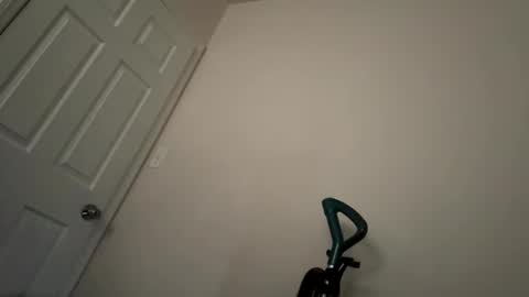 Snapshot of lostem7 chatting on 12-21-25, 11:45 lostem7 online show from 12-21-25, 11:45