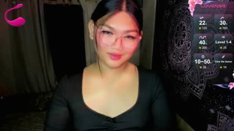 Snapshot of louheart chatting on 06-23-26, 09:13 Sweet online show from 06-23-26, 09:13