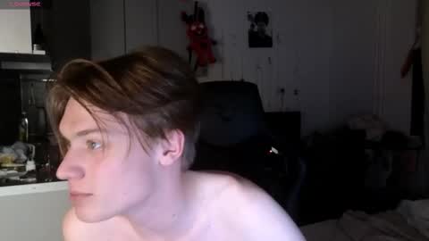 Snapshot of louie_evans chatting on 03-18-26, 07:17 louie_evans online show from 03-18-26, 07:17