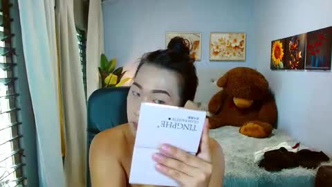 Snapshot of louie_sexy chatting on 05-29-26, 06:22 Cathy online show from 05-29-26, 06:22
