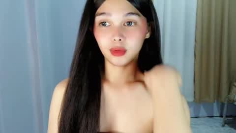 Snapshot of louilalicious chatting on 01-12-26, 03:17 louilalicious online show from 01-12-26, 03:17