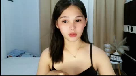 Snapshot of louilalicious chatting on 06-14-26, 12:18 louilalicious online show from 06-14-26, 12:18