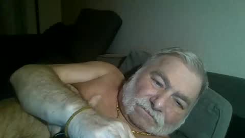 Snapshot of louis_chokdee chatting on 12-20-24, 09:06 louis_chokdee online show from 12-20-24, 09:06