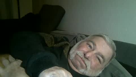 Snapshot of louis_chokdee chatting on 12-22-24, 07:10 louis_chokdee online show from 12-22-24, 07:10