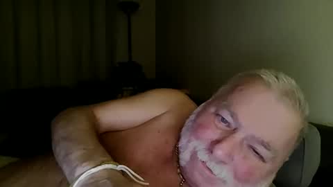 Snapshot of louis_chokdee chatting on 10-30-25, 07:47 louis_chokdee online show from 10-30-25, 07:47