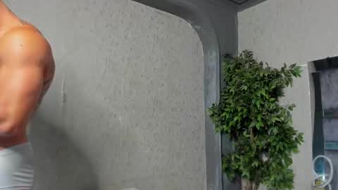 Louis online show from 12-20-25, 06:48