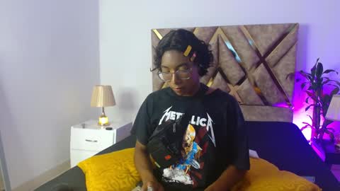 Snapshot of louis_hardstar chatting on 12-08-24, 09:08 Louis Valdz online show from 12-08-24, 09:08