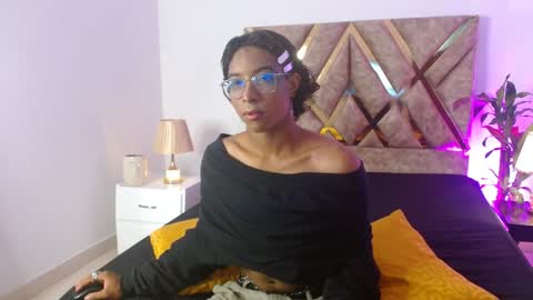 Snapshot of louis_hardstar chatting on 12-11-24, 07:36 Louis Valdz online show from 12-11-24, 07:36