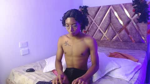 Snapshot of louis_hardstar chatting on 01-02-25, 05:07 Louis Valdz online show from 01-02-25, 05:07