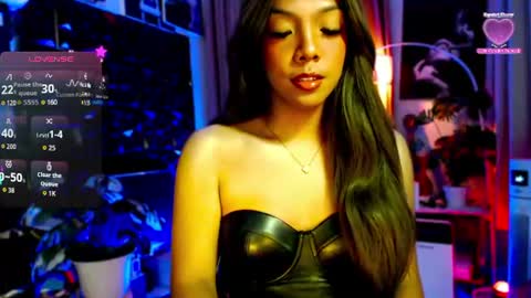 Louisa online show from 06-22-26, 02:57