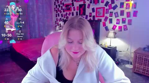 Loise online show from 11-15-25, 11:10