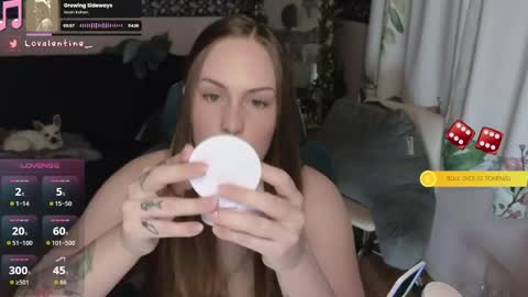 Lo Valentine online show from 04-15-26, 05:25