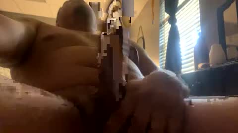 Snapshot of love01109 chatting on 09-30-25, 05:40 love01109 online show from 09-30-25, 05:40