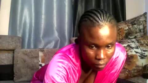 Snapshot of love1378 chatting on 03-11-25, 07:03 Cynthia. A online show from 03-11-25, 07:03