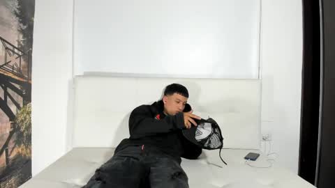 --  allison -- online show from 04-18-26, 01:59