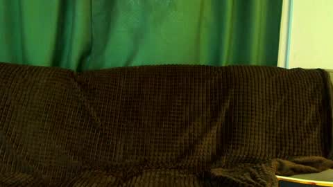 Snapshot of love_attation chatting on 05-27-26, 01:35 Cute face online show from 05-27-26, 01:35