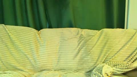 Cute face online show from 06-20-26, 02:58