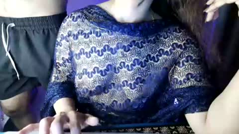 Snapshot of love_bird69 chatting on 06-27-26, 05:29 love bird69 online show from 06-27-26, 05:29