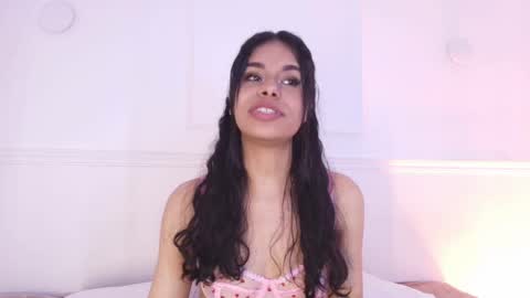 Snapshot of love_cameron chatting on 12-16-25, 07:30 Cam online show from 12-16-25, 07:30